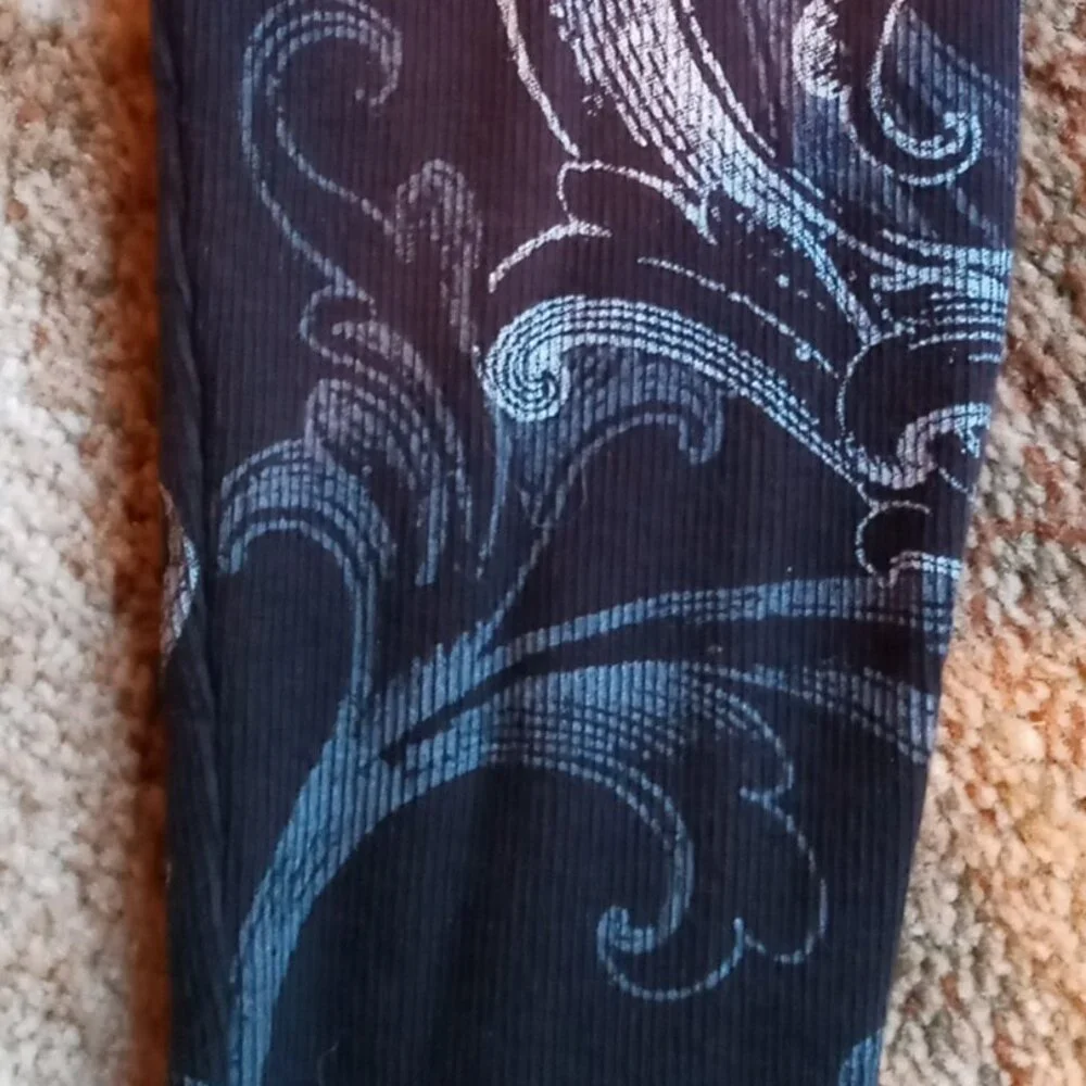 Vintage Y2K Maurices Graphic Flourish Rhinestone Black Long Sleeve Tee Women's L - Picture 11 of 16